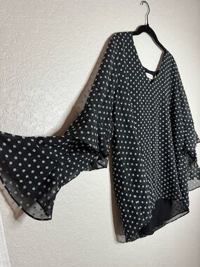 Calvin Klein Black & White Flower Polka Dot Ruffle Sleeve Blouse